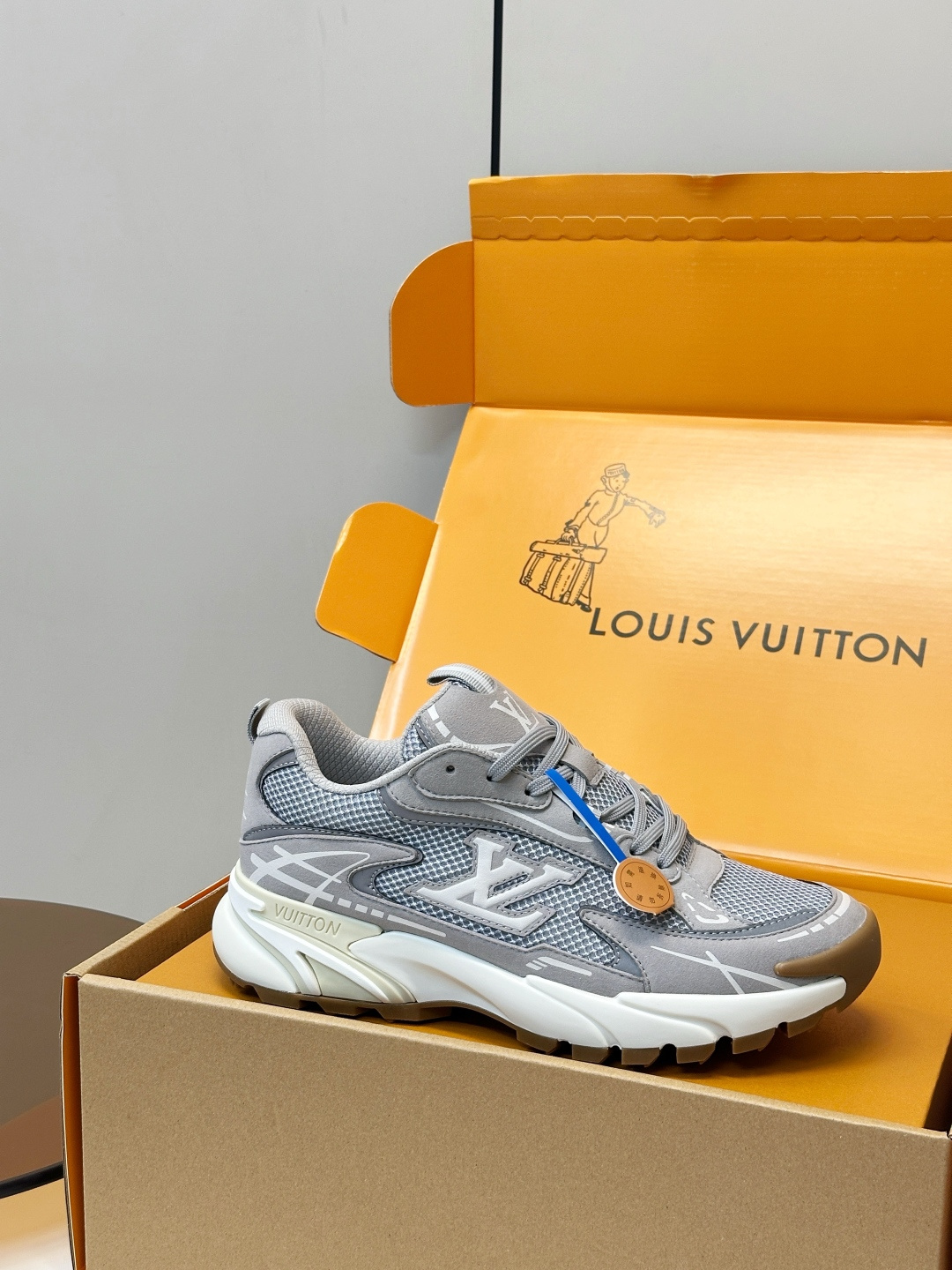 Louis Vuitton Sneakers