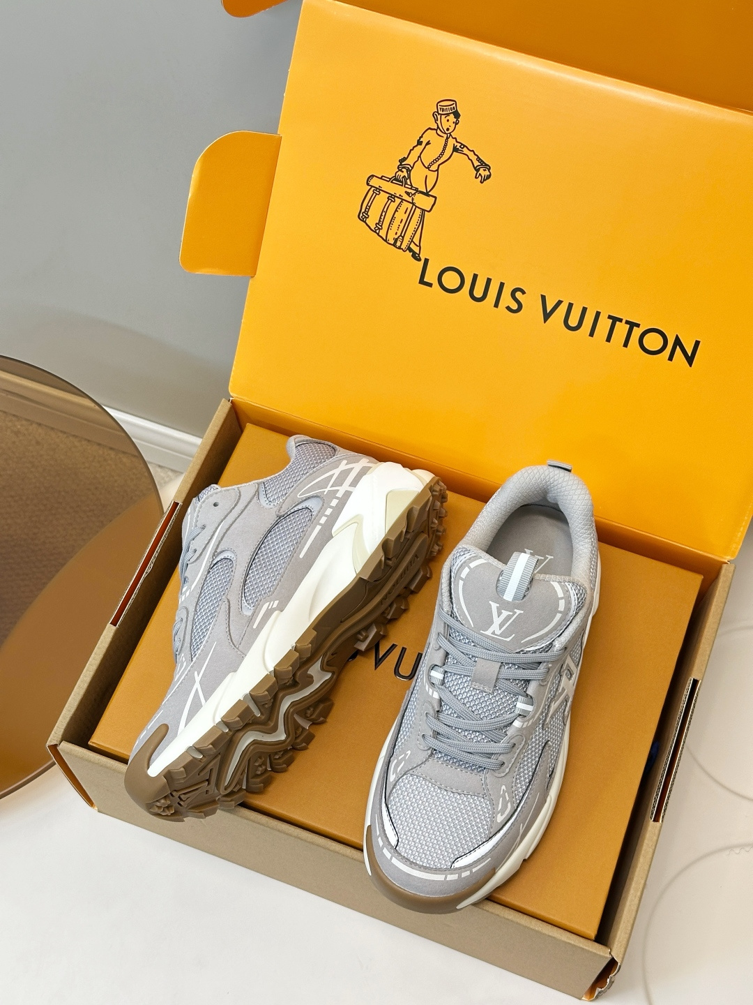 Louis Vuitton Sneakers