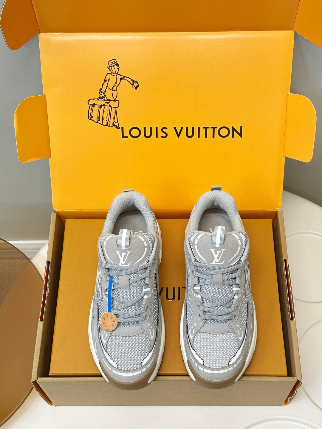 Louis Vuitton Sneakers