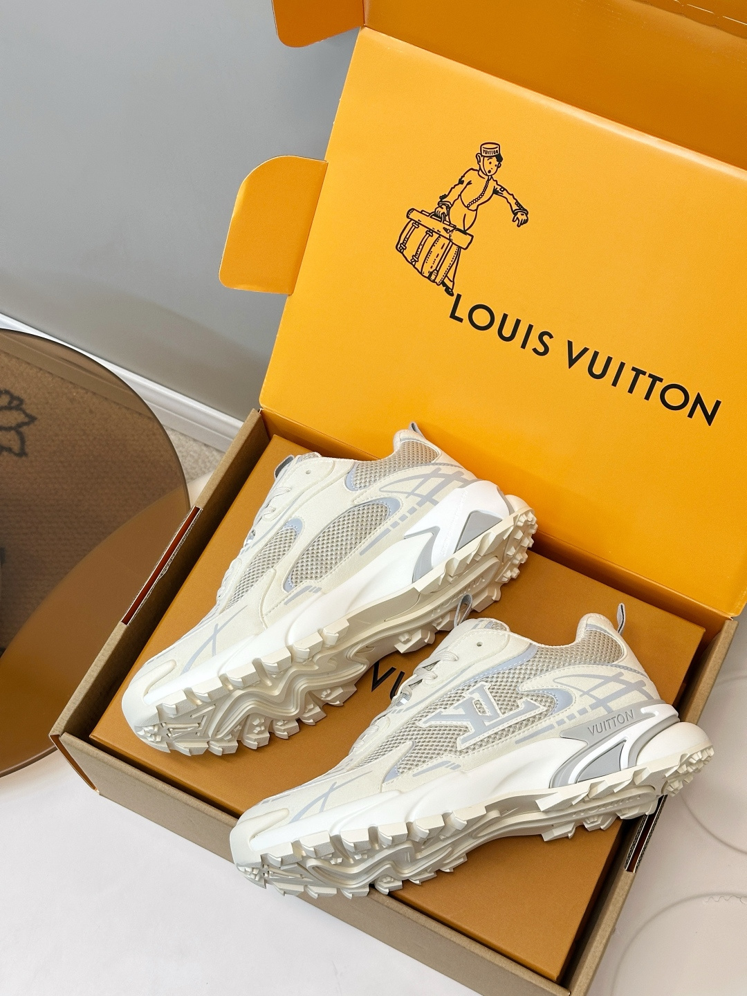Louis Vuitton Sneakers