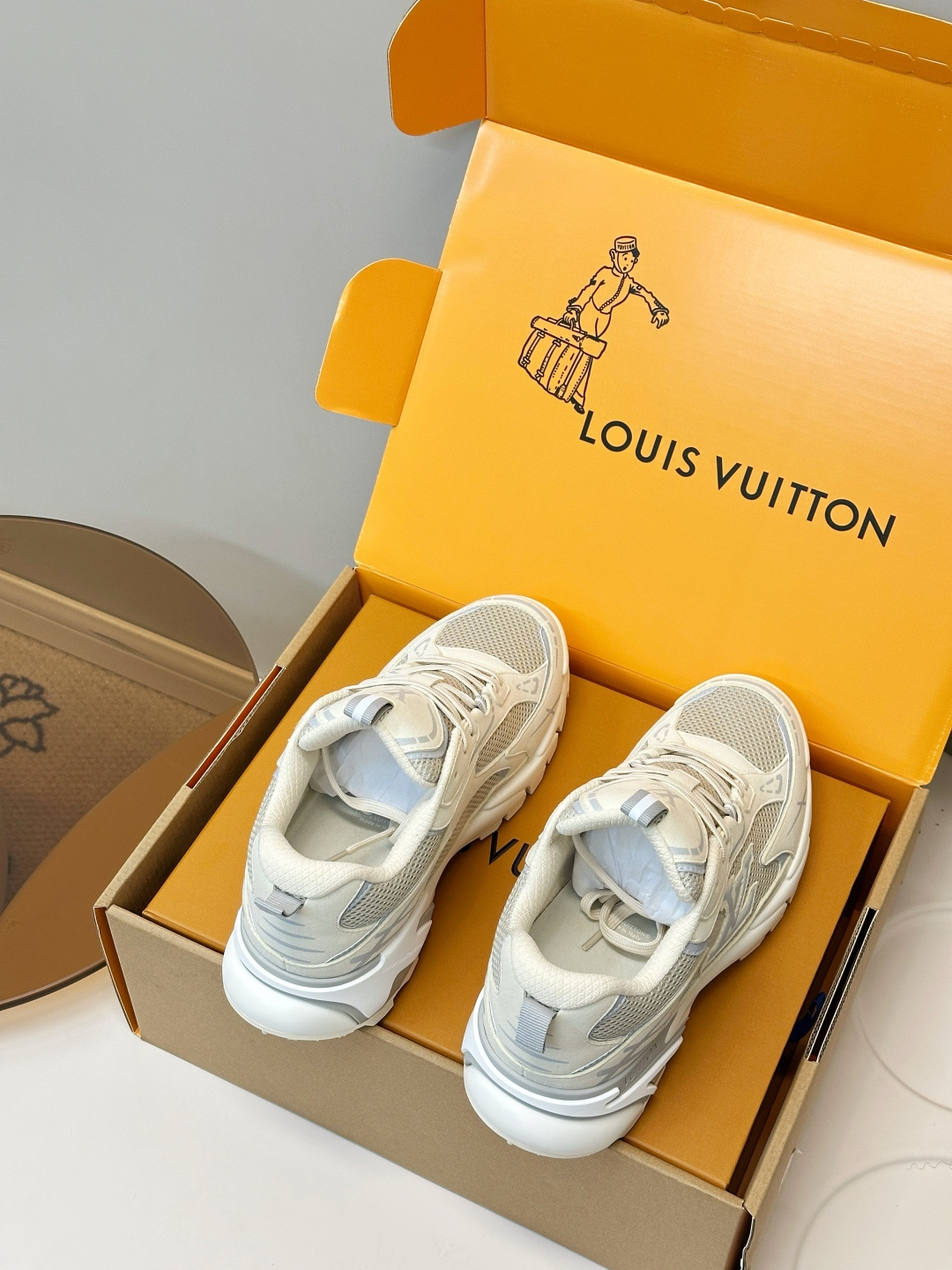 Louis Vuitton Sneakers