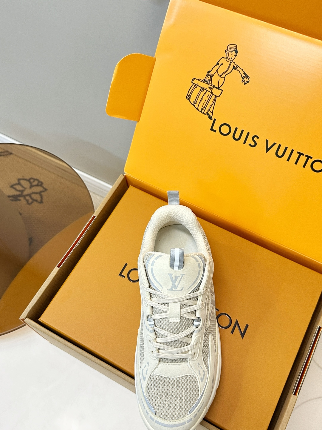 Louis Vuitton Sneakers