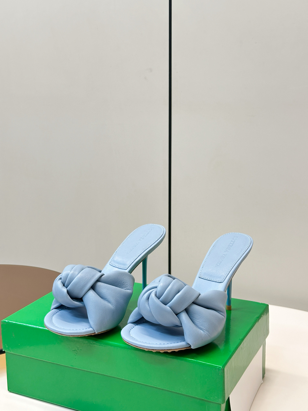 Bottega Veneta Slides