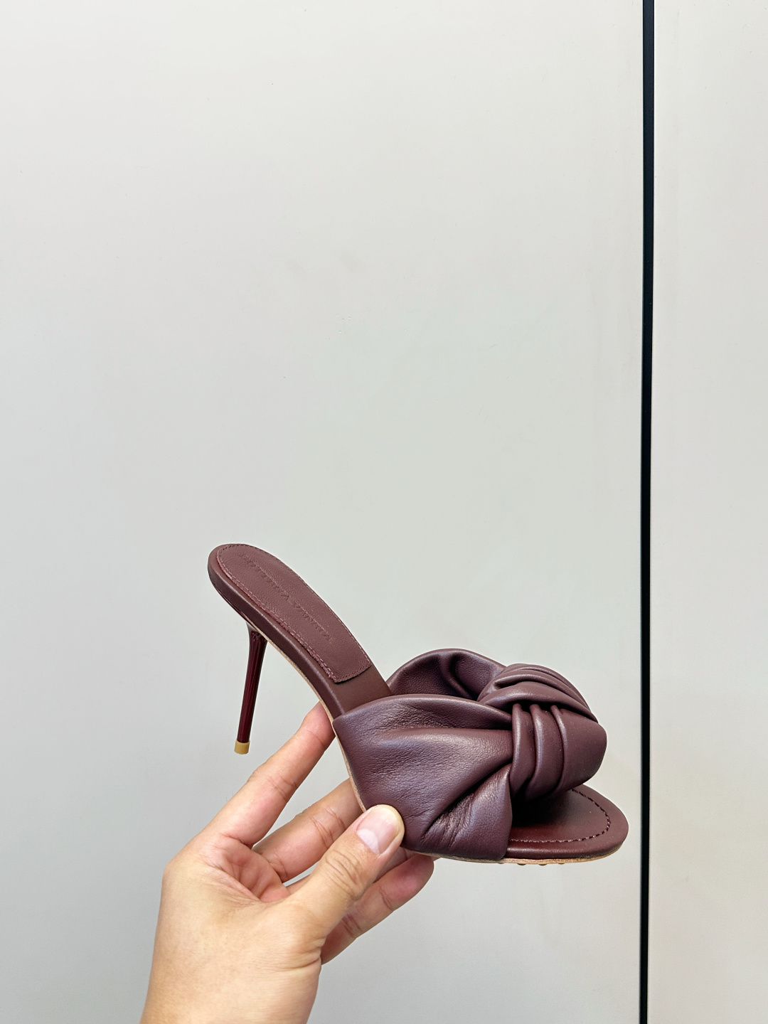 Bottega Veneta Slides