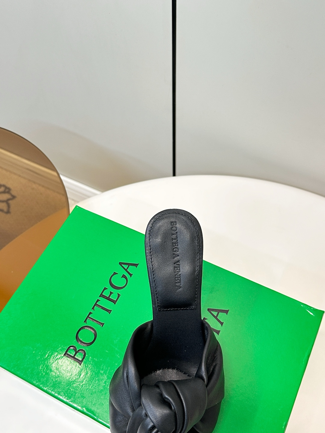 Bottega Veneta Slides