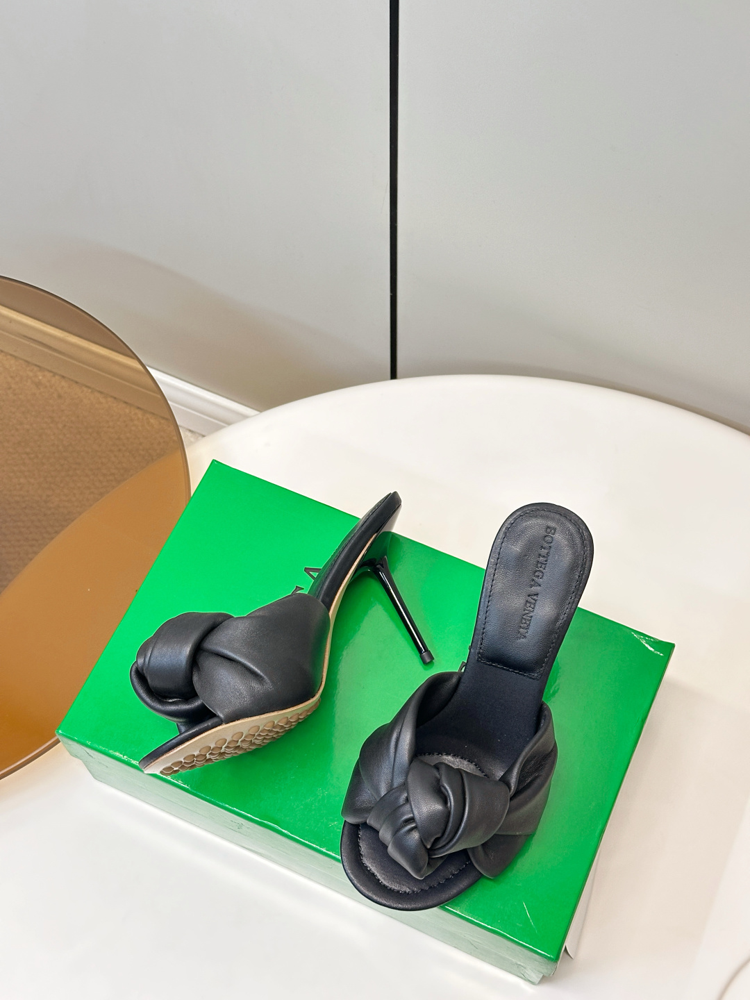 Bottega Veneta Slides