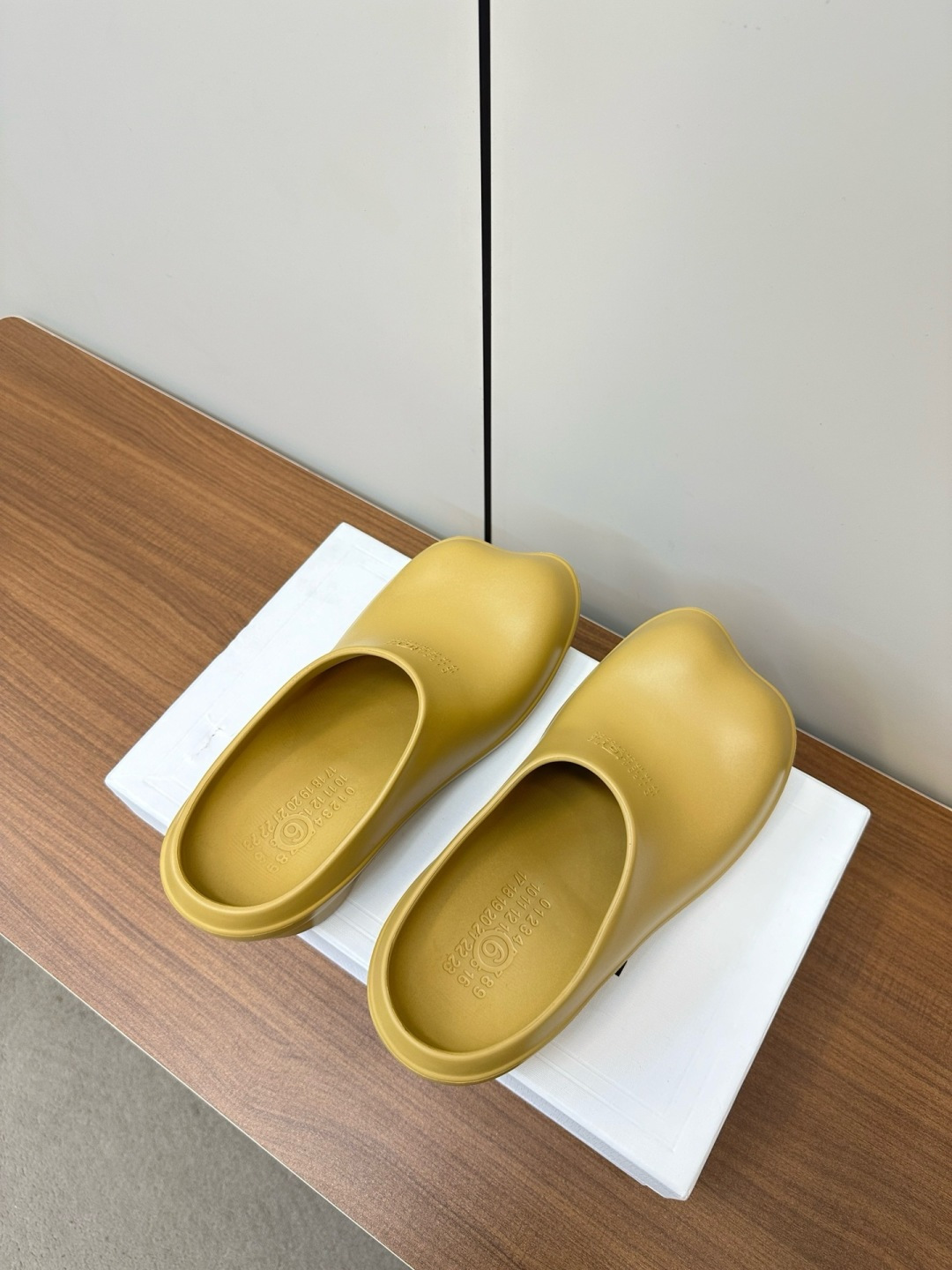 Designer Slides