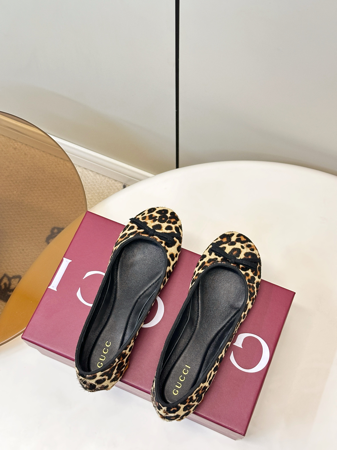 Gucci Women Shoes