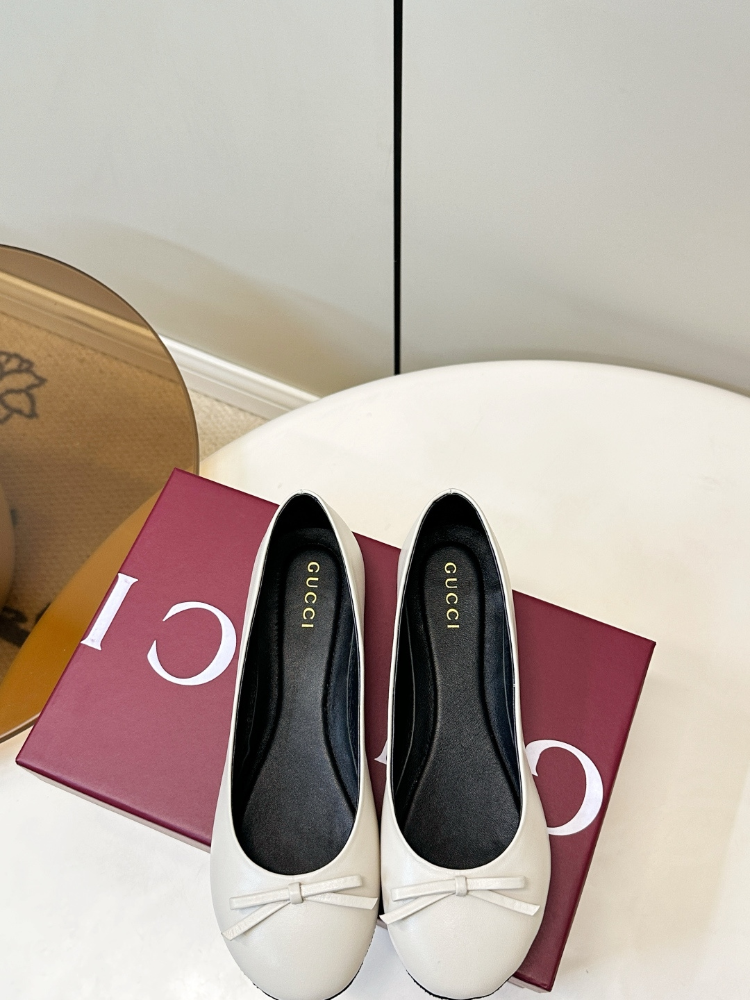 Gucci Women Shoes