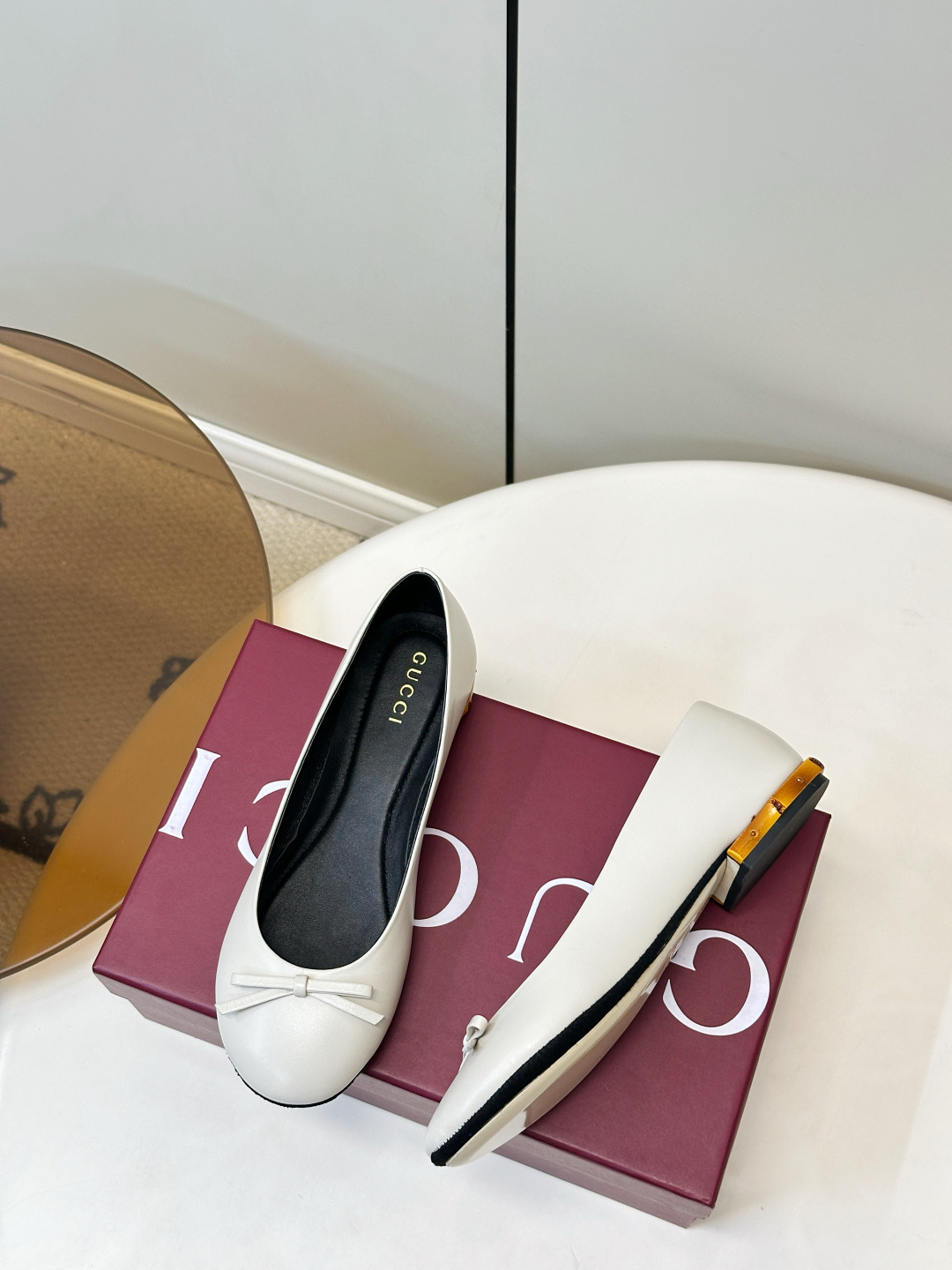 Gucci Women Shoes