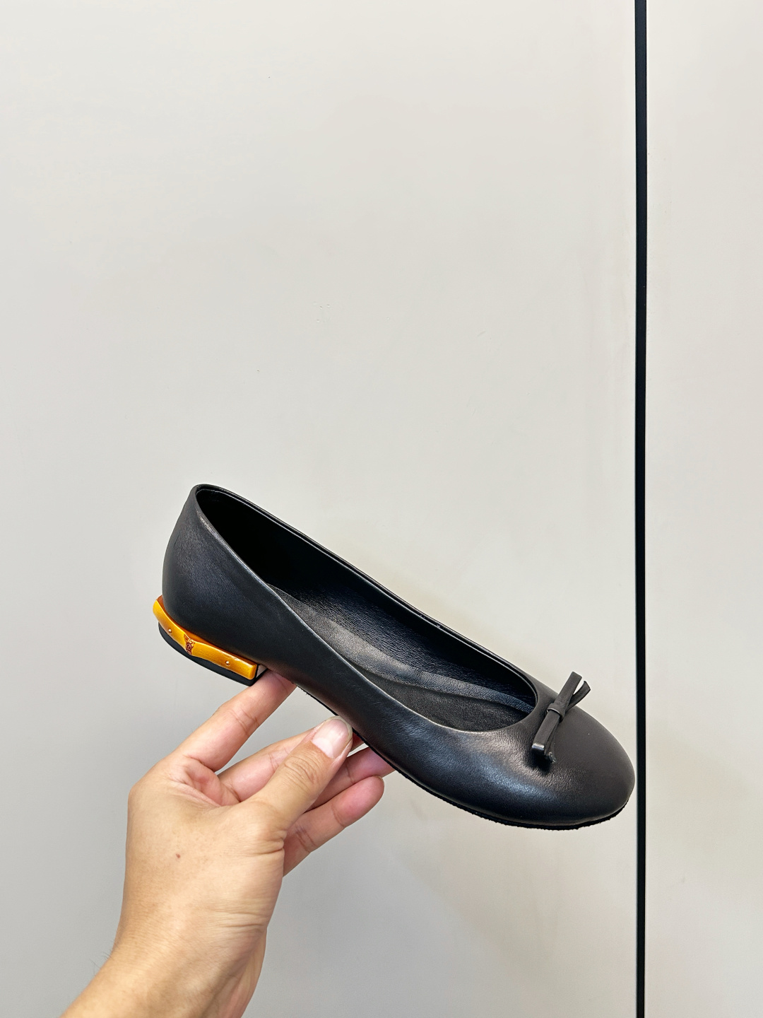 Gucci Women Shoes