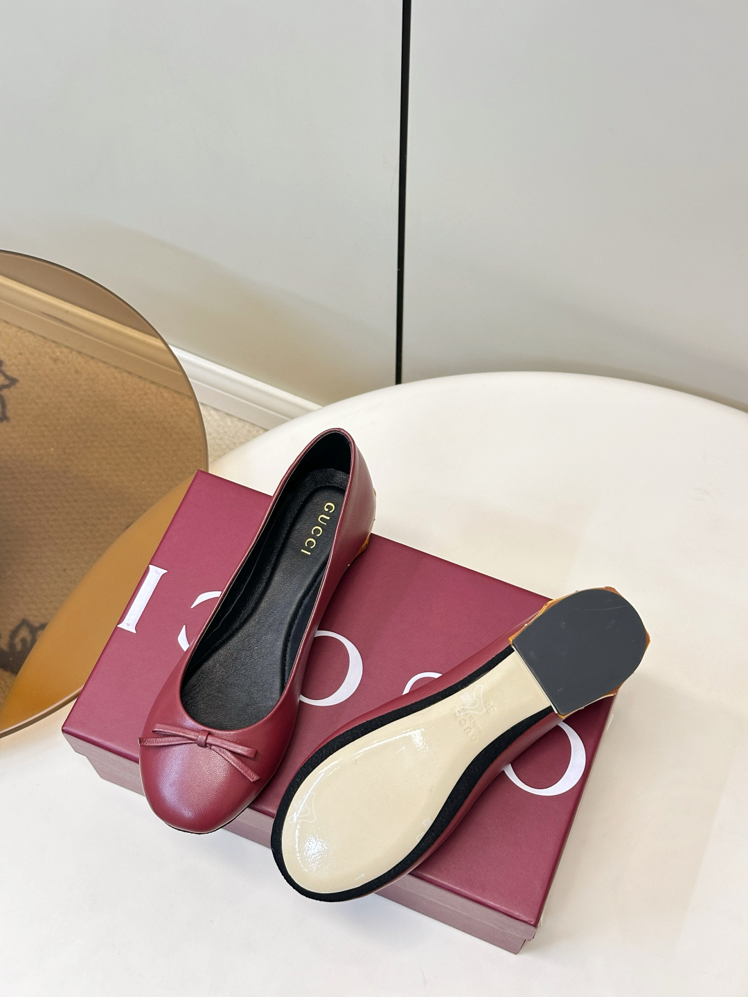 Gucci Women Shoes