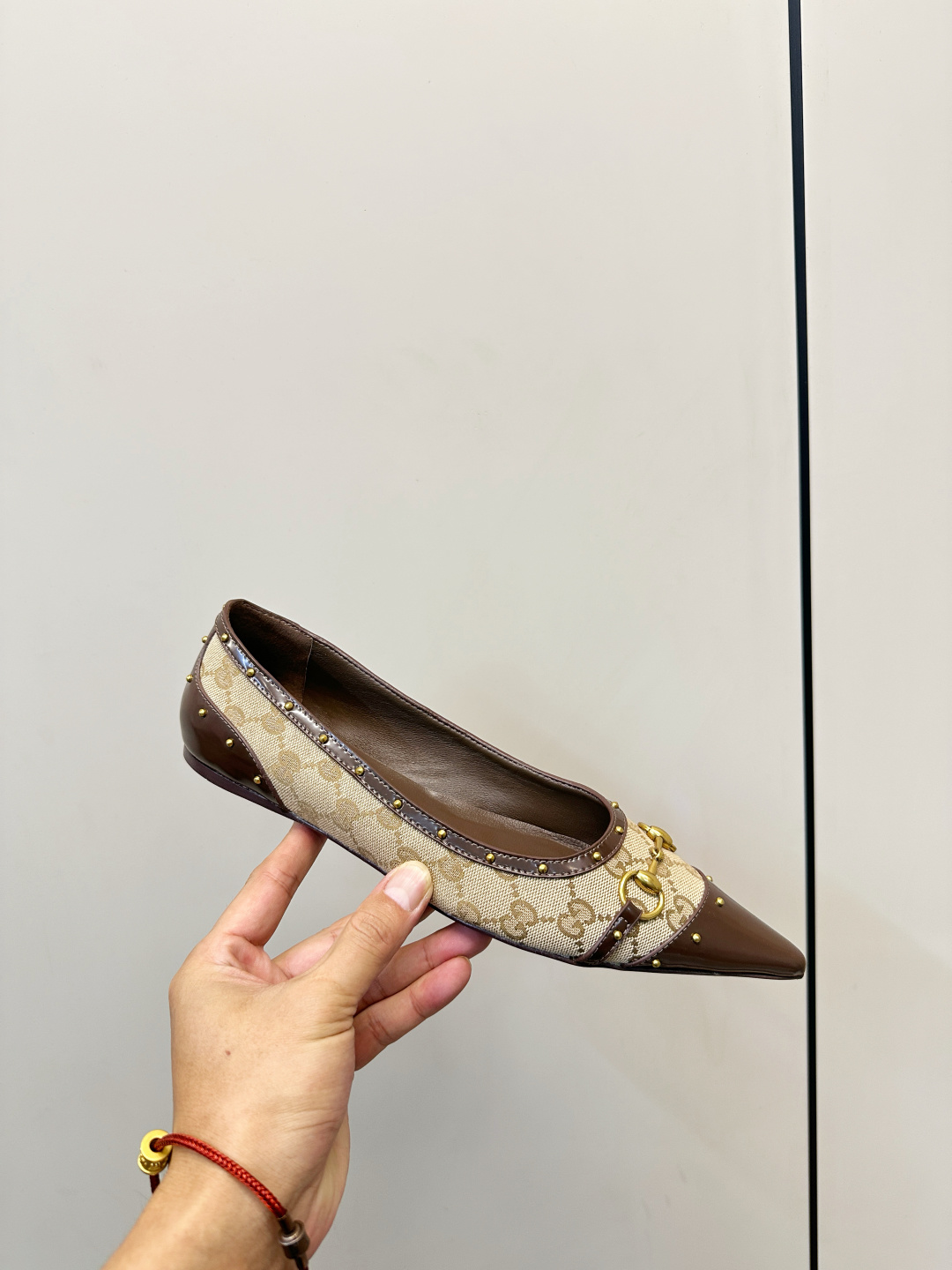 Gucci Women Shoes