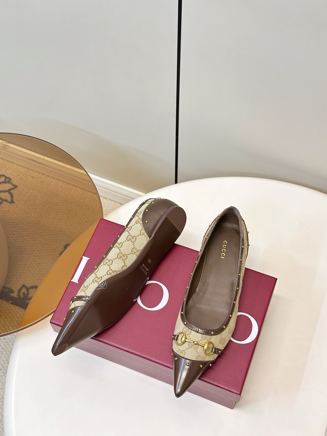 Gucci Women Shoes