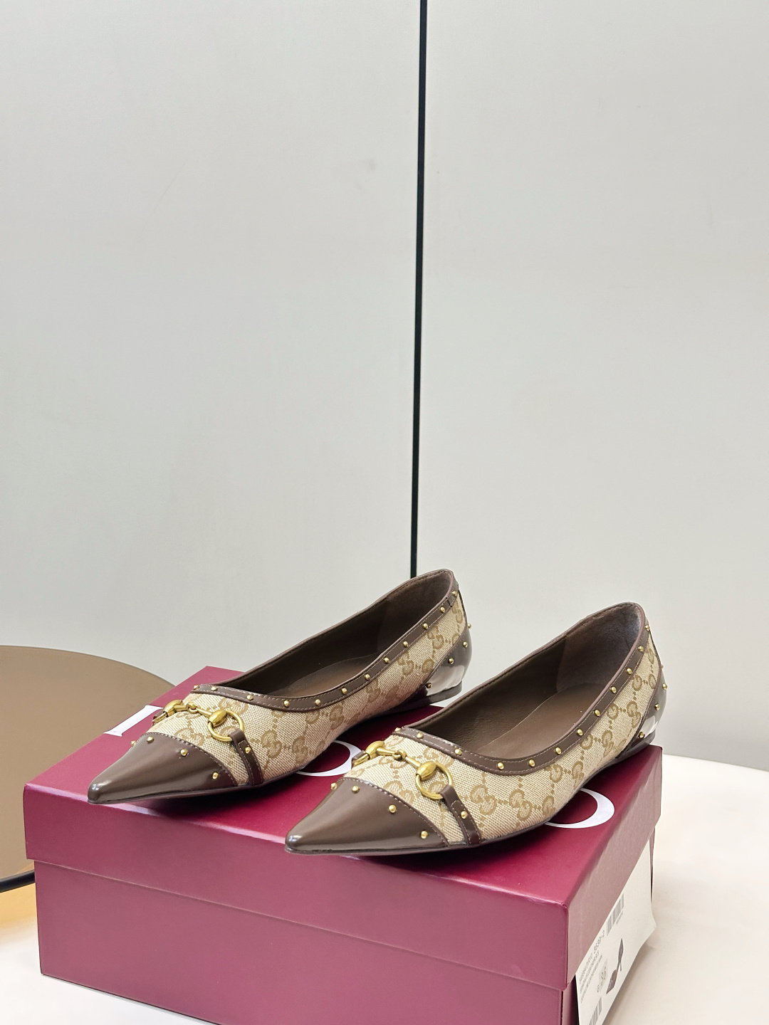 Gucci Women Shoes