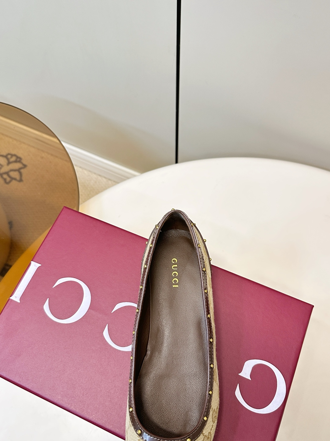 Gucci Women Shoes