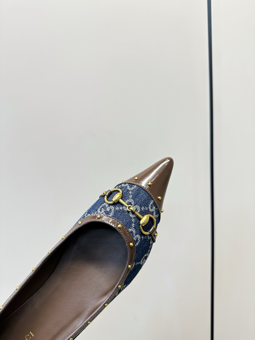 Gucci Women Shoes