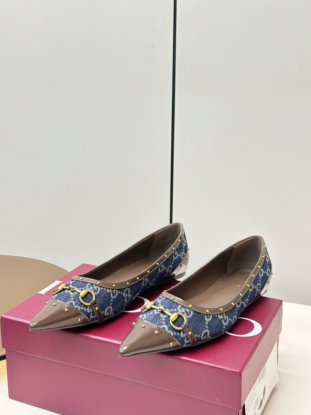 Gucci Women Shoes