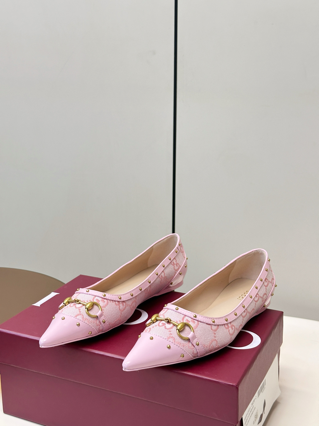 Gucci Women Shoes