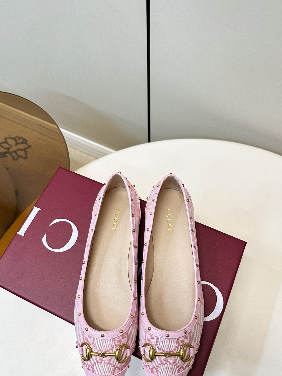 Gucci Women Shoes