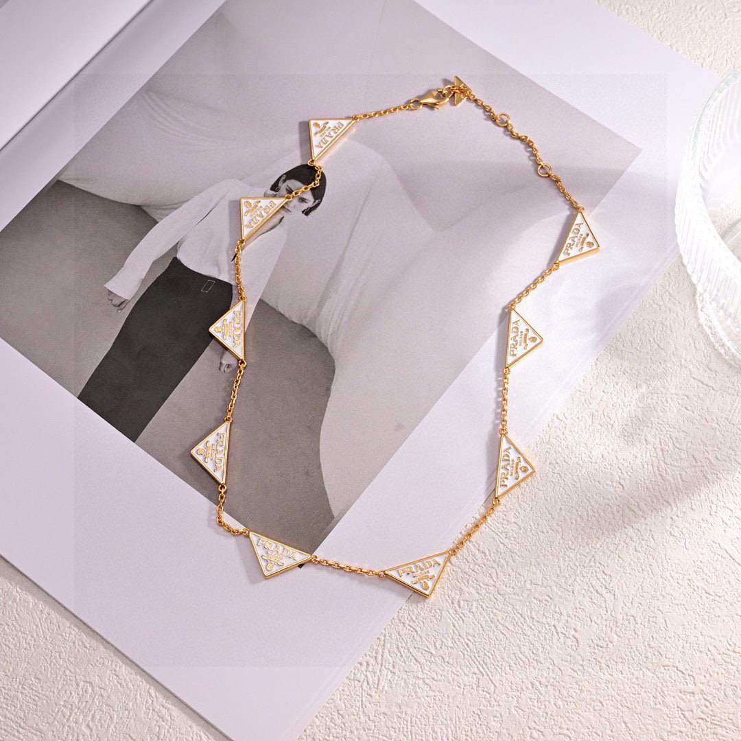 Heavy 320-Pound Platada Necklace with Triangle Pendant: New-Fired Design - 图片 6