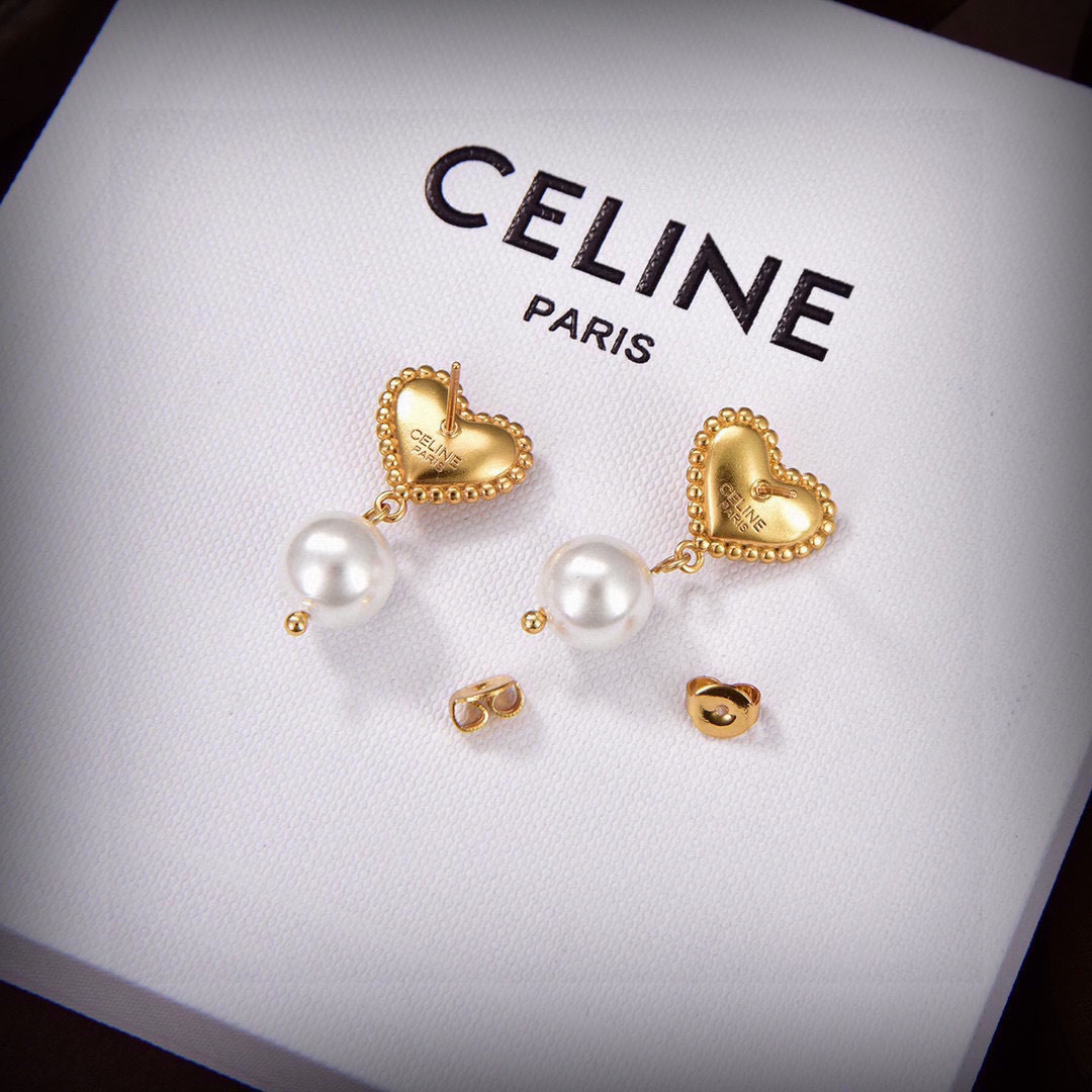 ❤️Celine 爱心珍珠耳环 PRECLOUS新品 简单时尚耳环🌟专柜一致黄铜材质电镀18k金 火爆款