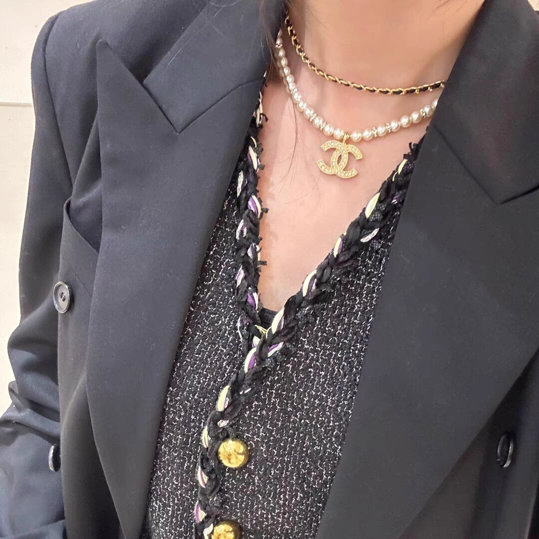  👌专柜🆕打版 小香 CHANEL 项链😍优雅大方精工设计   雕刻 非常修饰脸型    青春活力   