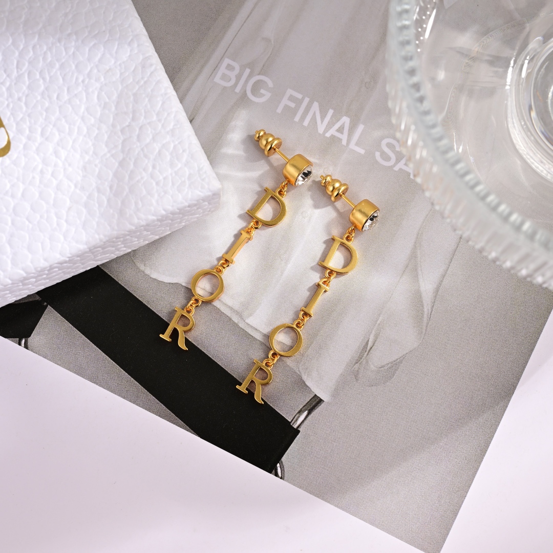 Dior Tribales Earrings - Elegant Pearl Drop Earrings for Women 7 cmp i1751641641696 8434 0 5