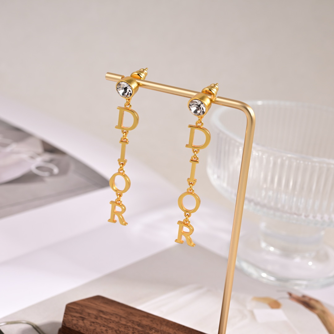 Dior Tribales Earrings - Elegant Pearl Drop Earrings for Women 5 cmp i1751641645146 3292 0 3
