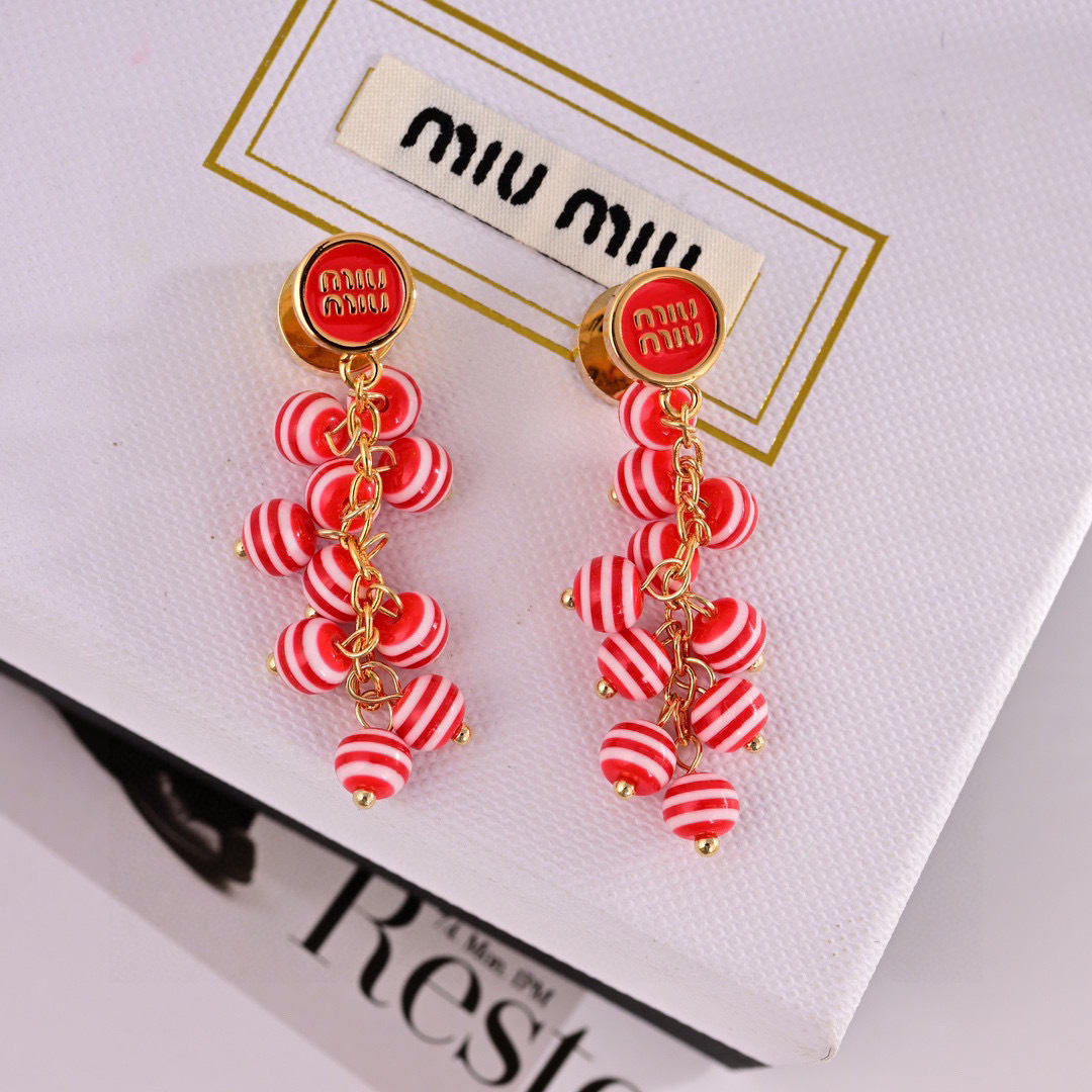 ❤️新品❗☀原单货 ☀新款miumiu字母耳钉☀专柜一致黄铜材质 超级有质感