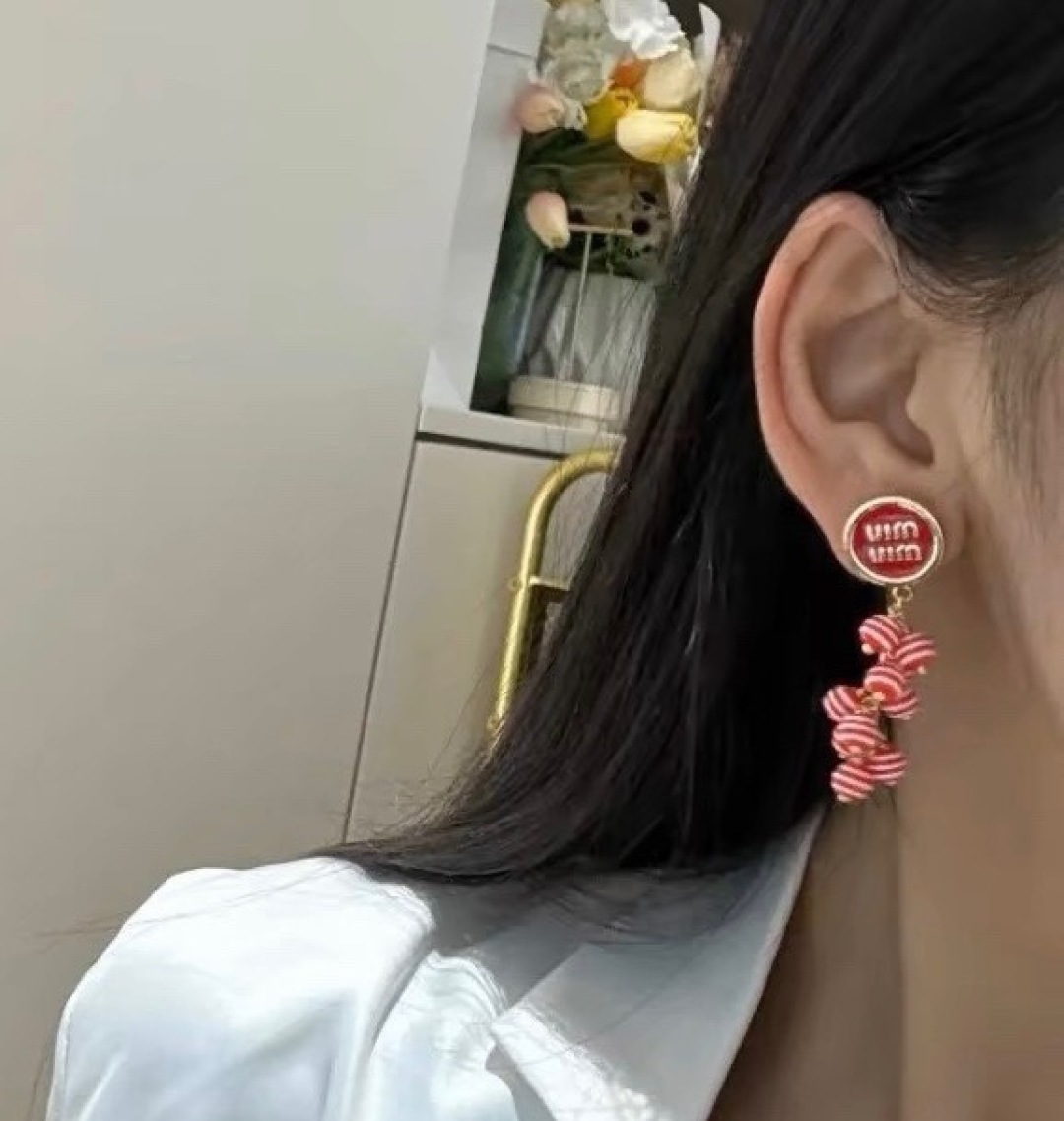 ❤️新品❗☀原单货 ☀新款miumiu字母耳钉☀专柜一致黄铜材质 超级有质感