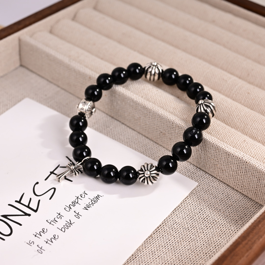 👑☣️新品克罗心潮人必备单品勾引克罗心  十字架✟手链。❤️太好看了 戴上它炸了整条街👌