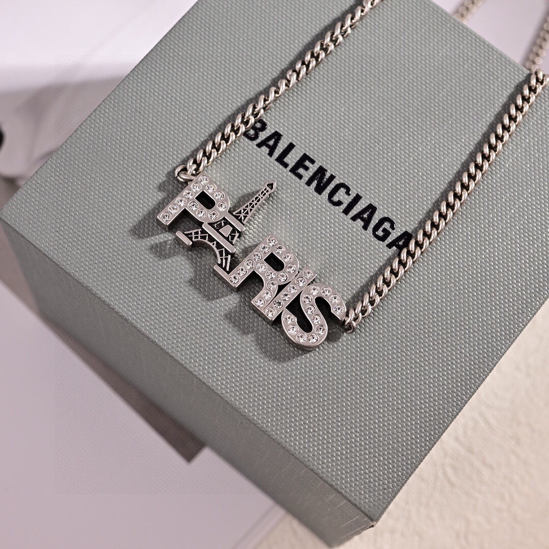 ❤️原单货🔹🔹新品 巴黎世家 Balenciaga 新款项链🔹专柜一致黄铜材质电镀18k金 火爆款出货 