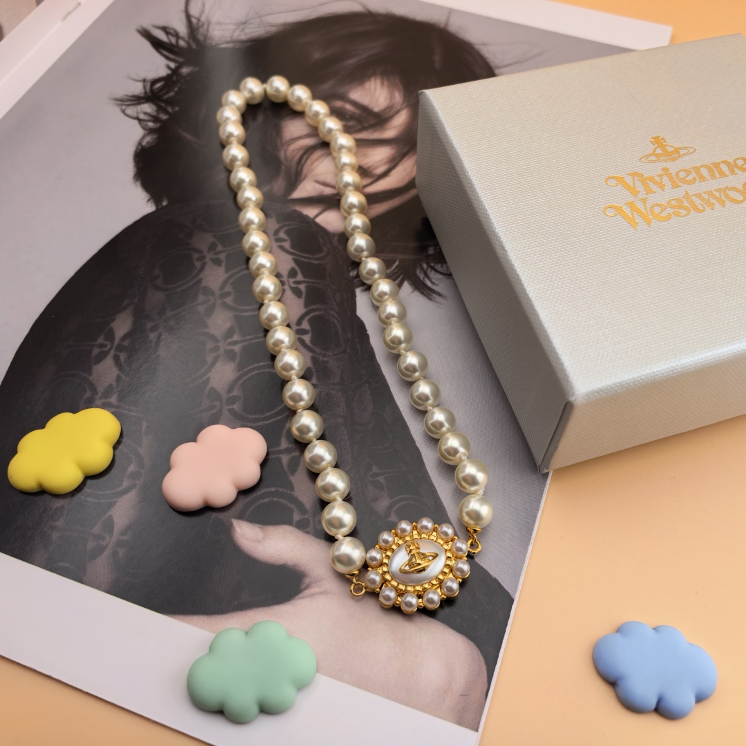 项链耳钉❤️英国代购 Vivienne Westwood薇薇安西太后土星 套装👌优雅大方精工设计   非