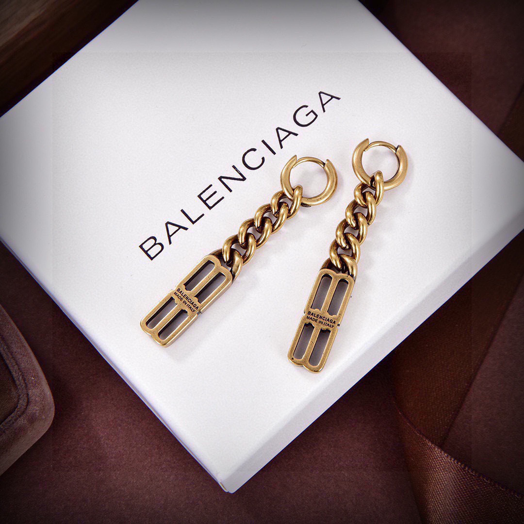 ❤️原单货🔹🔹新品 巴黎世家 Balenciaga 新款方钻耳钉🔹专柜一致黄铜材质电镀18k金 火爆款出