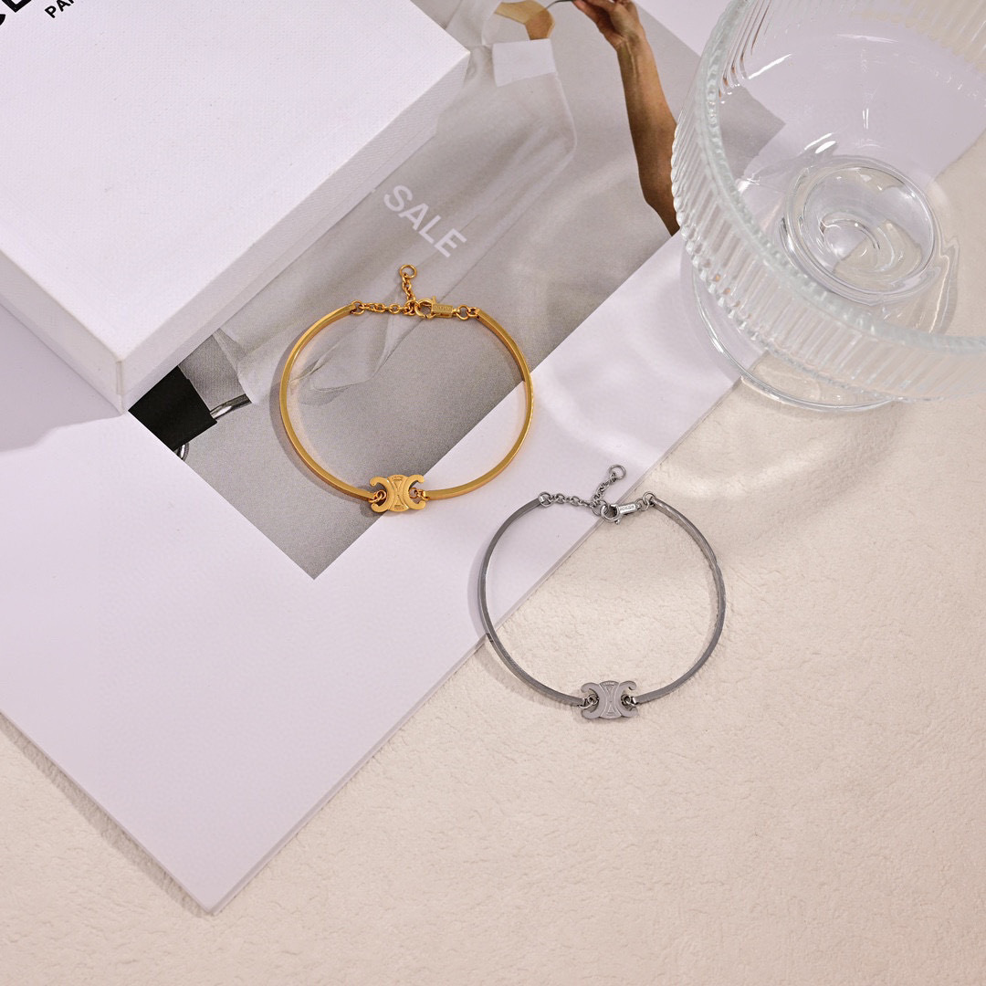 Celine 新款PRECLOUS新品手环 ❤️简单时尚手链🌟专柜一致黄铜材质电镀18k金 火爆款出货 