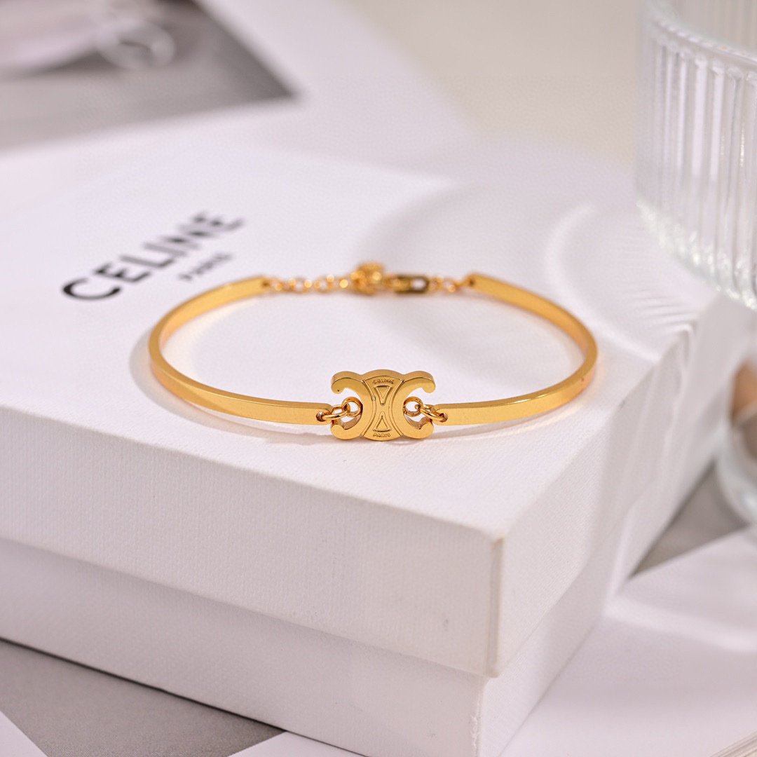 Celine 新款PRECLOUS新品手环 ❤️简单时尚手链🌟专柜一致黄铜材质电镀18k金 火爆款出货 