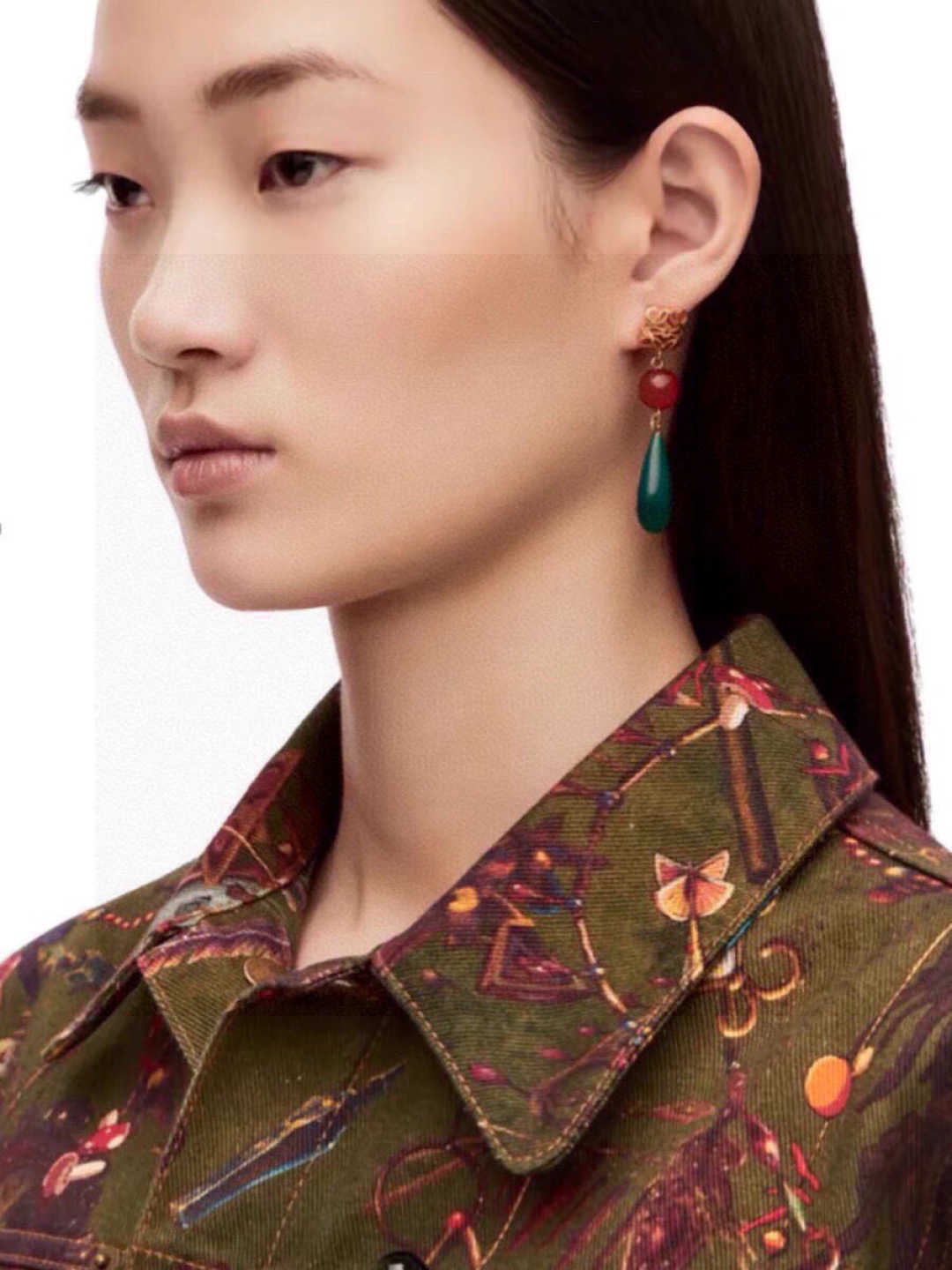 ❤️LOEWE 罗意威 耳环 经典LOEW EAnagramLOGO设计 简约大气 优雅不凡，黄铜镀18