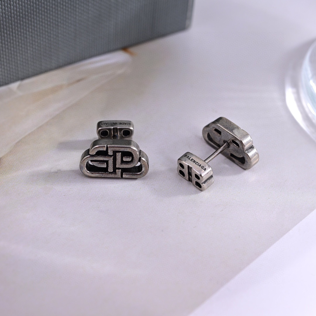 ❤️原单货🔹🔹新品 巴黎世家 Balenciaga 新款耳环🔹专柜一致黄铜材质电镀18k金 火爆款出货 