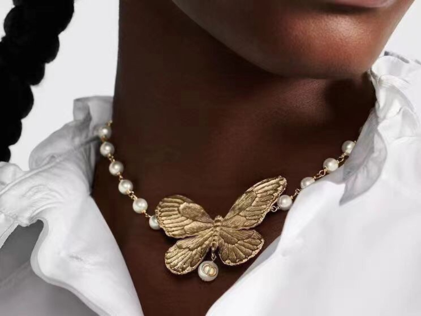 ❤️迪奥 新款👼一线大牌都爱的Dior·迪奥 新品字母CD蝴蝶项链 金属质感逆袭版字母潮范儿抢风头 完全