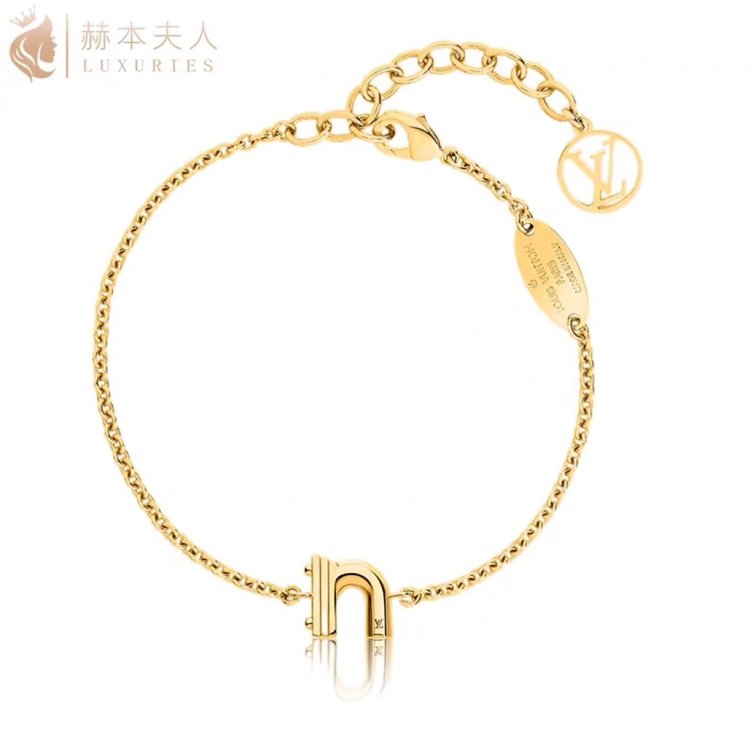 👌👌美毙了✨✨LV 路易威登 字母 手链 高端 定制原版🌹🌹厚金电镀 优雅知性💐 大气上档次 百搭款式 
