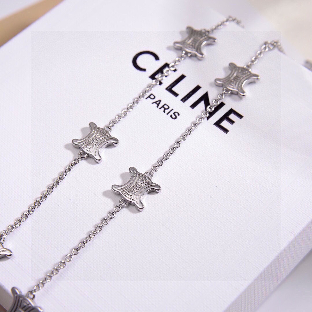 p53 ❤️Celine 新款项链 PRECLOUS新品 简单时尚项链🌟专柜一致黄铜材质电镀18k金 火爆款出货 设计独特 前卫 美女必备款！❤️