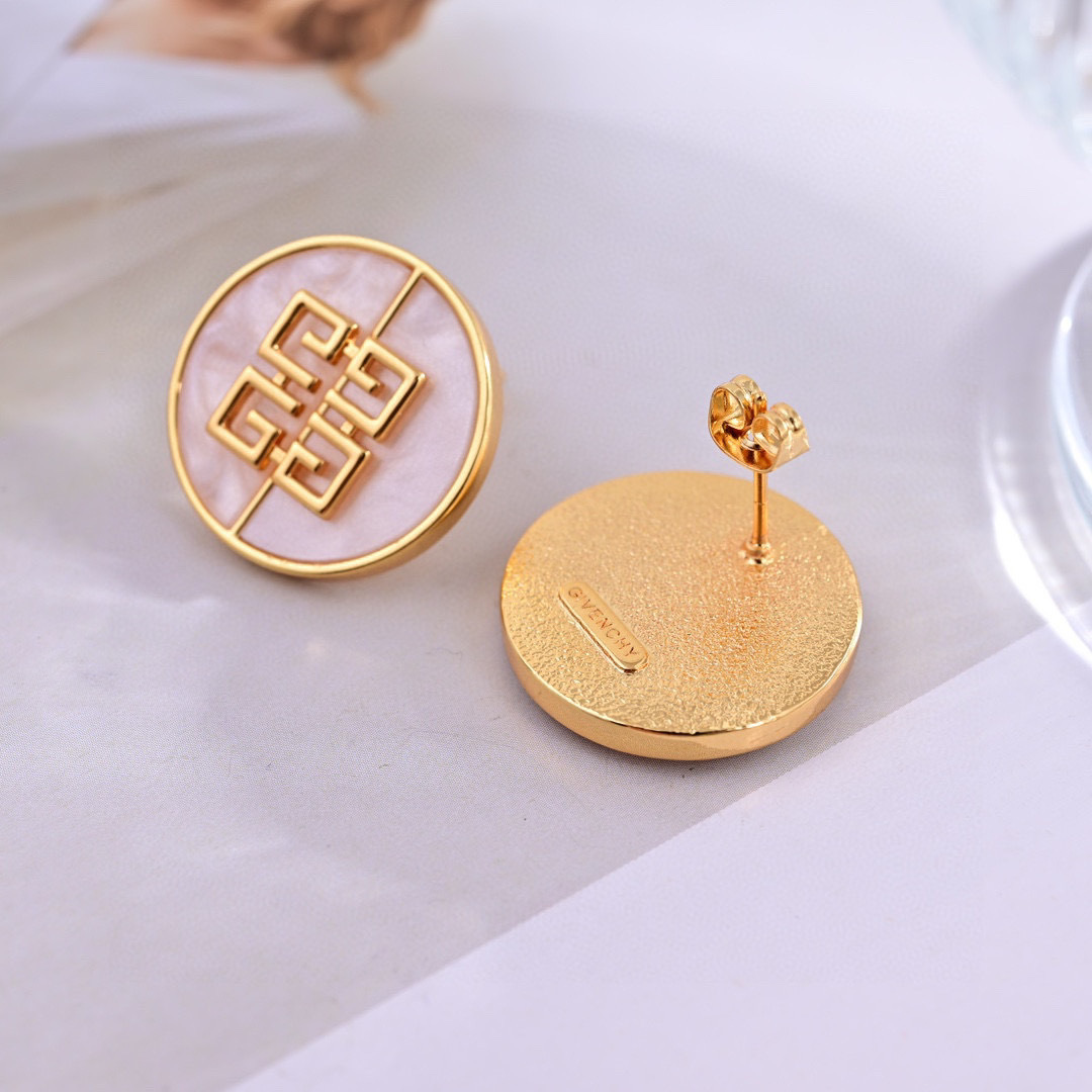 Luxury necklace
