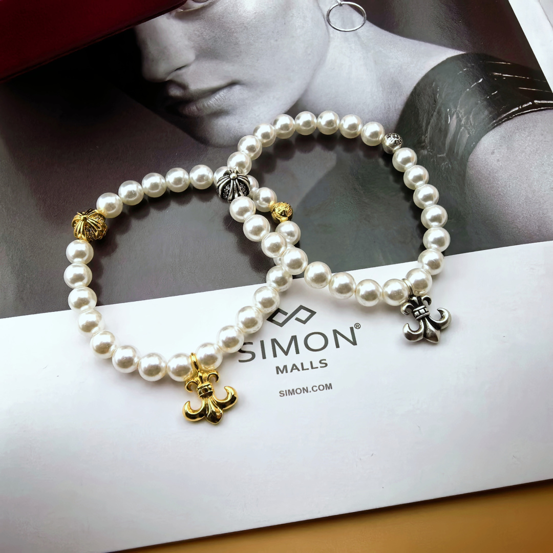 p85👑☣️新品克罗心潮人必备单品[勾引]克罗心  十字架✟手链。❤️太好看了 戴上它炸了整条街👌