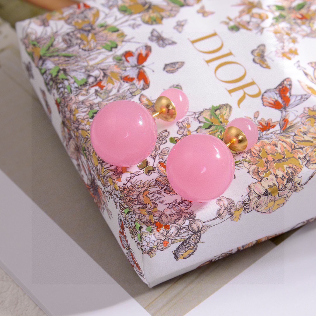 Dior Серьги буквы