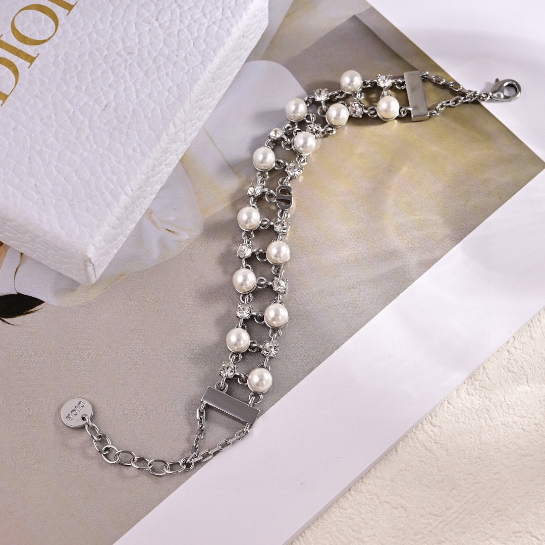 Dior 迪奥 新款 一线 都爱的Dior·迪奥