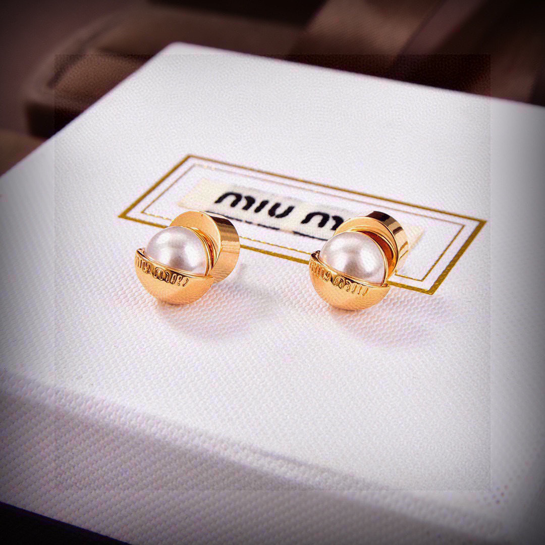 Miu Miu Haute Couture Haute Couture Fine Jewelry Necklace Bracelet Ring