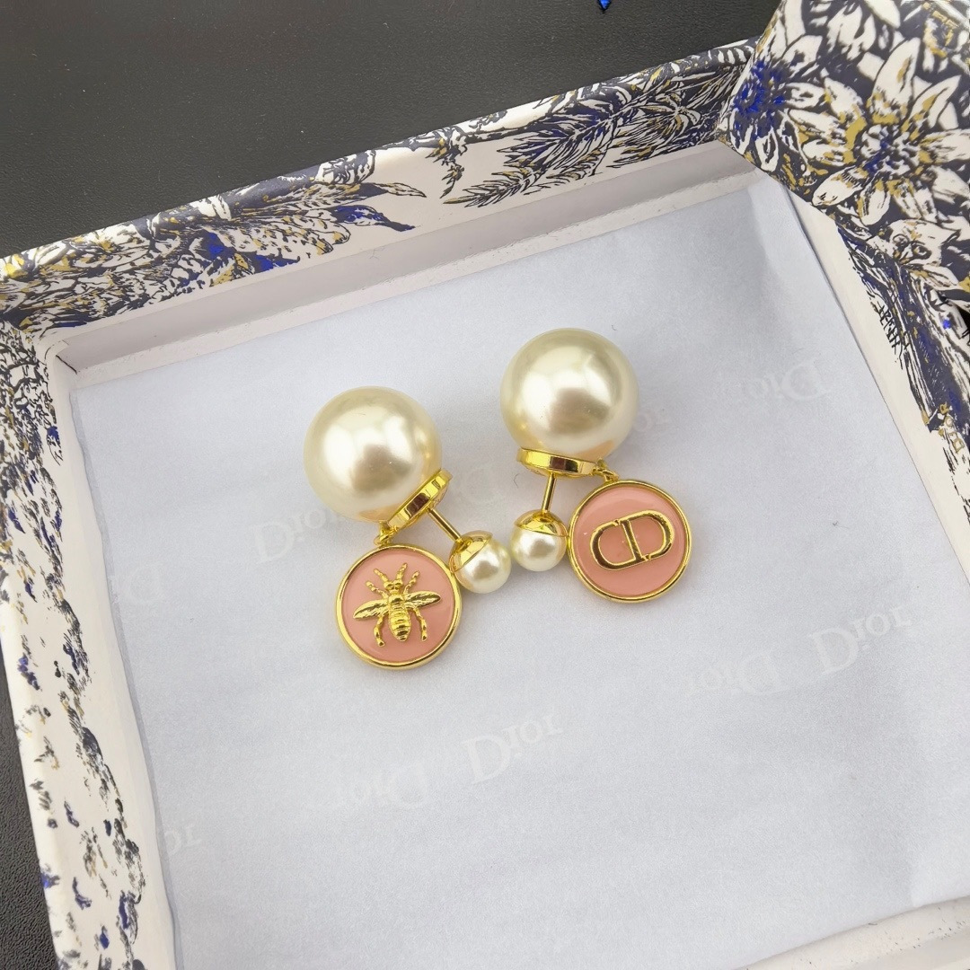 디올 귀걸이 133789 Dior Earrings 썸네일 이미지
