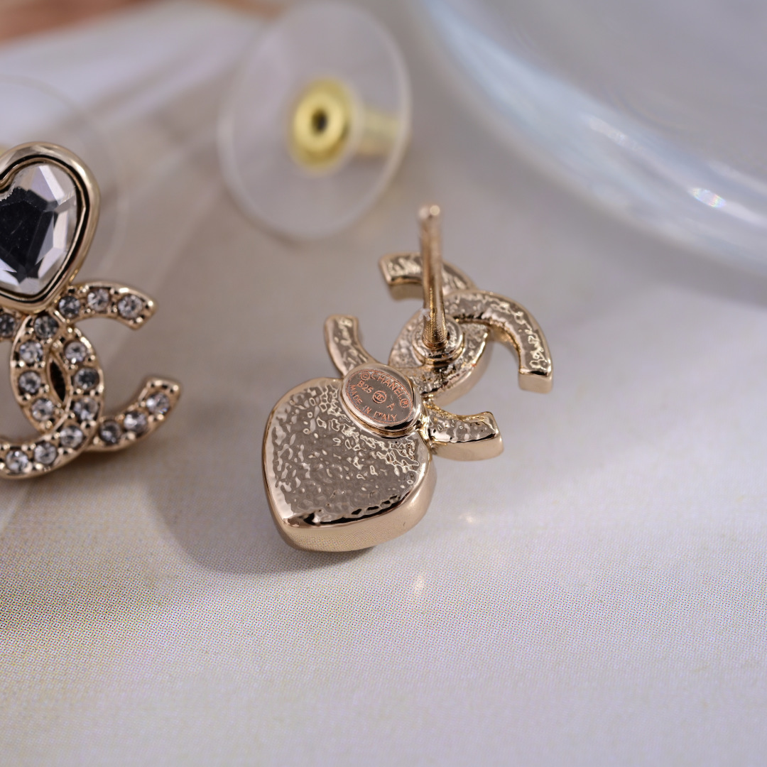 Chanel Haute Couture Haute Couture Fine Jewelry Necklace Bracelet Ring 9