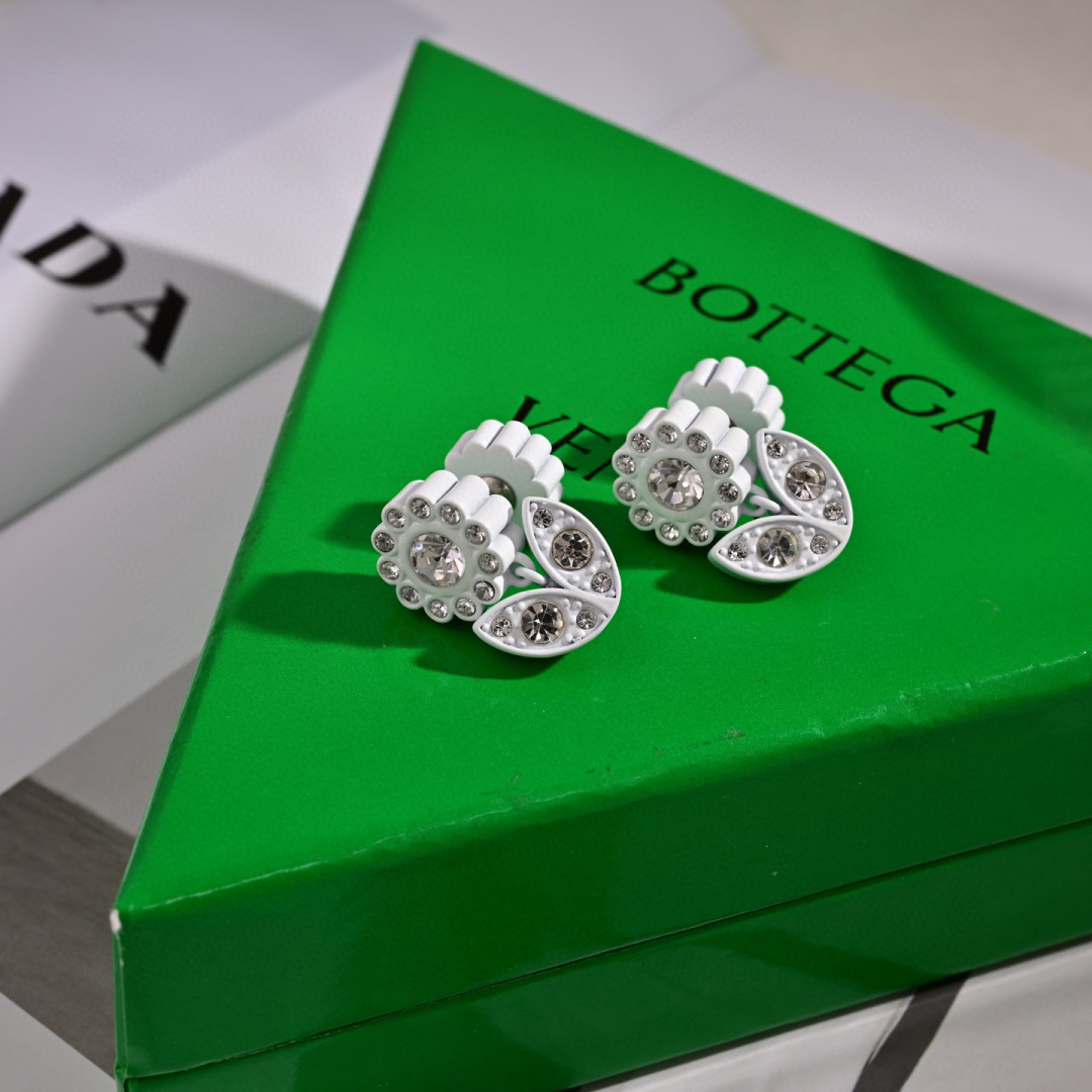 葆蝶家 Bottega Veneta 传世高定珠宝耳环项链戒指首饰 #EBE08087 6